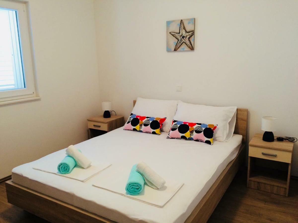 Apartmani Kronjac 米欧纳 外观 照片